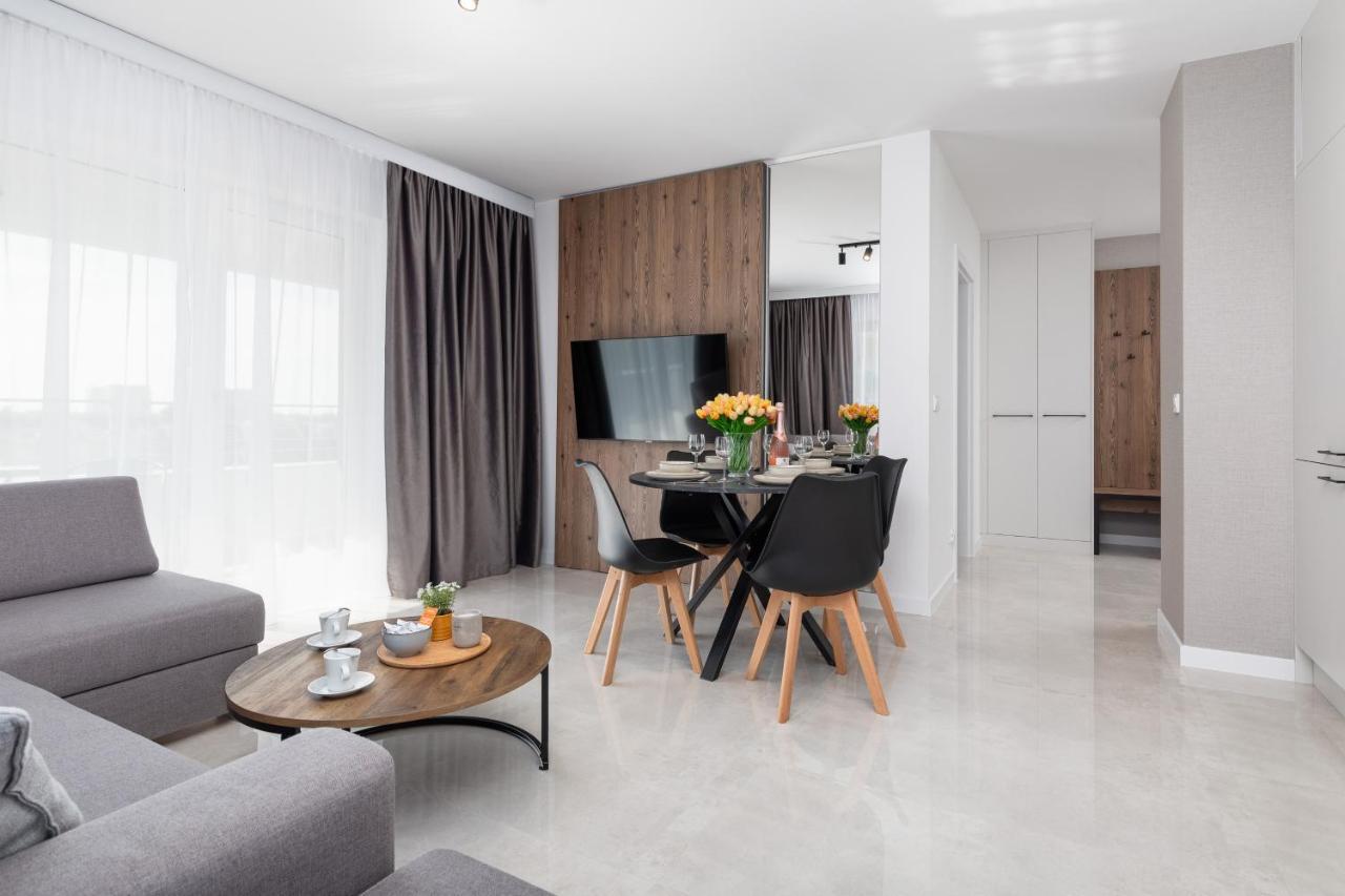 Sun Towers Swinoujscie By Noclegi Renters المظهر الخارجي الصورة